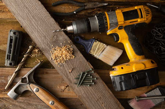 come fare un buco nel legno